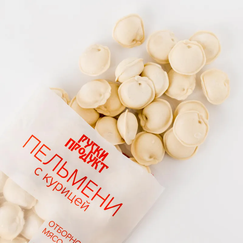 Pelmeni (coltunasi) cu pui